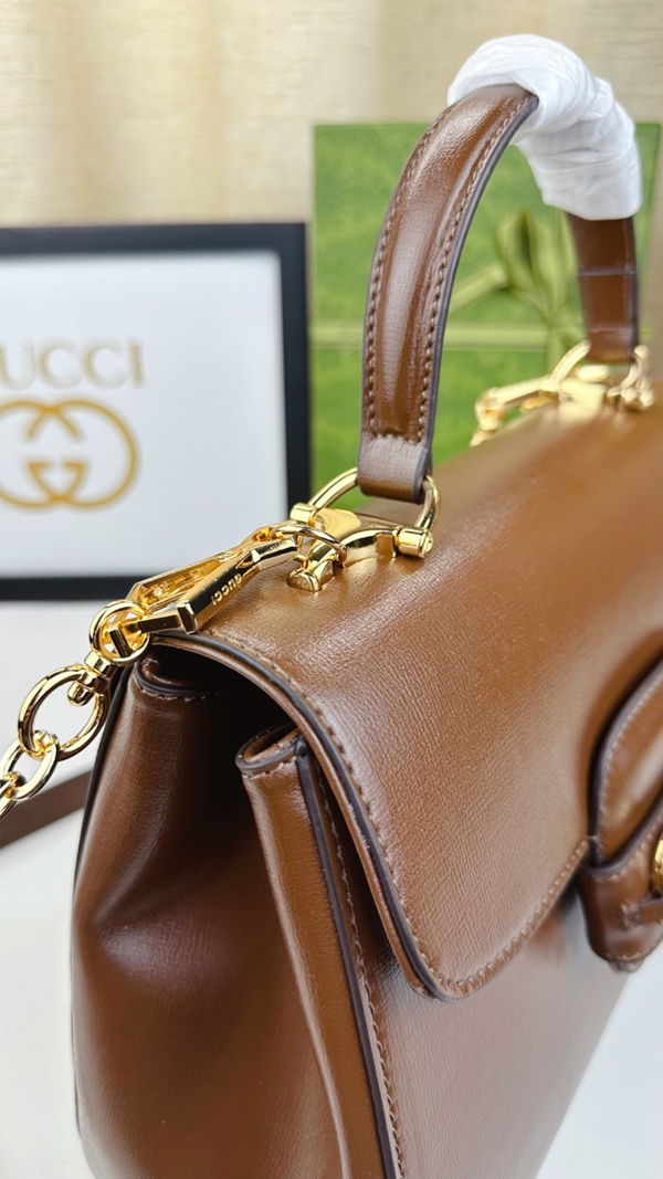 激安グッチバッグコピー角部分ディテール